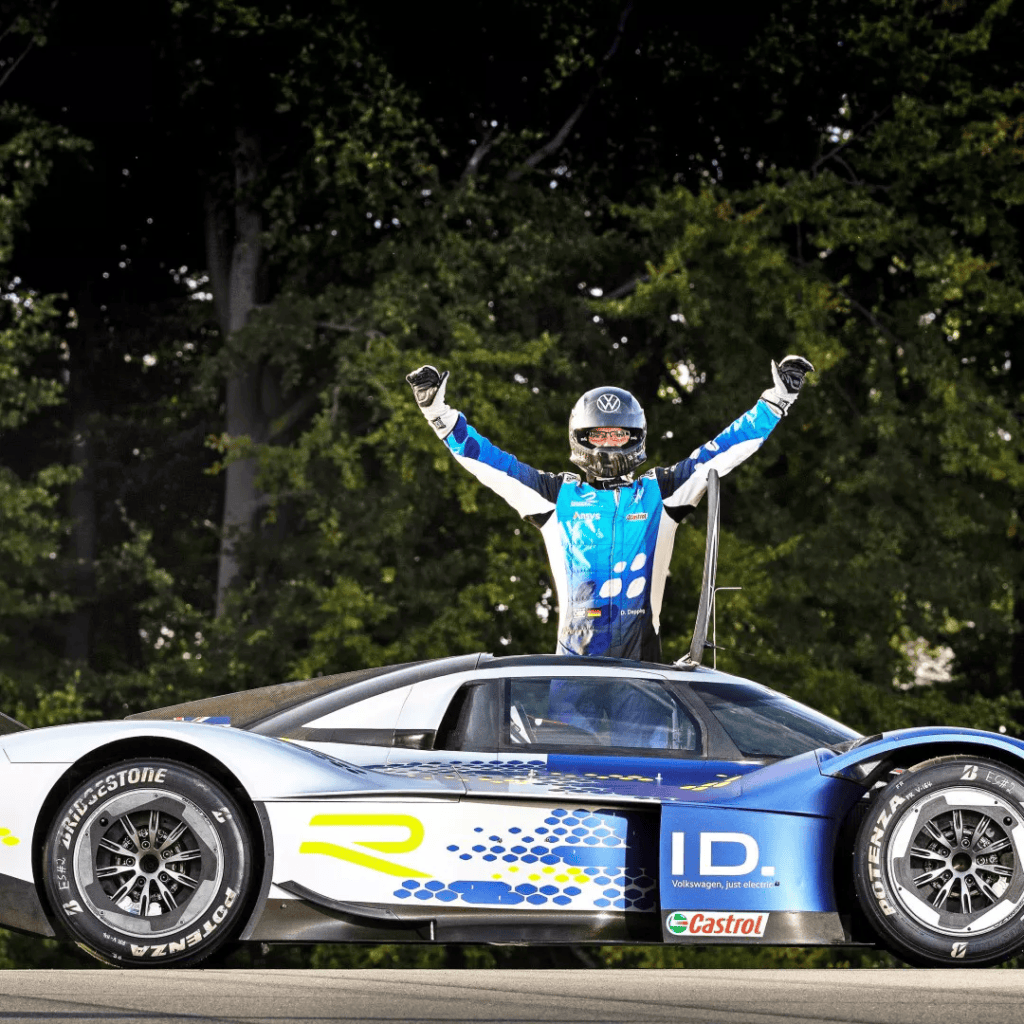 Auto de carreras eléctrico Volkswagen ID.R